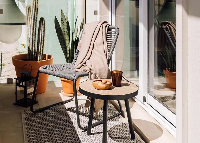 Lampoul - 2 Bedrooms And Balcony In Lapa 公寓