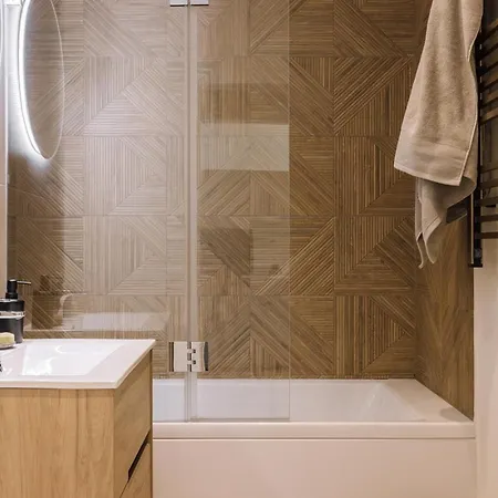 Lampoul - 2 Bedrooms And Balcony In Lapa Appartement *